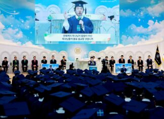 „Wir haben die Offenbarung des Johannes verstanden“ – 60.000 Absolventen feiern Abschluss bei Shincheonji